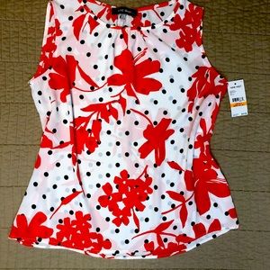 NWT, cute Nine West summer top. 100% polyester.